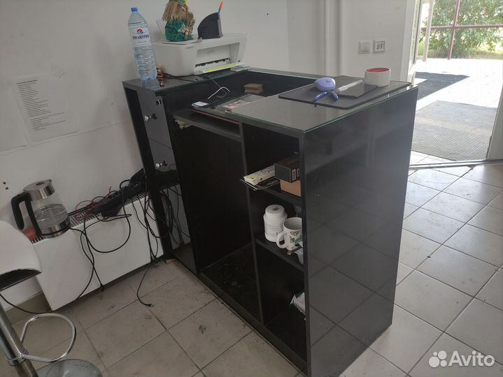 Стойка администратора. Ресепшн