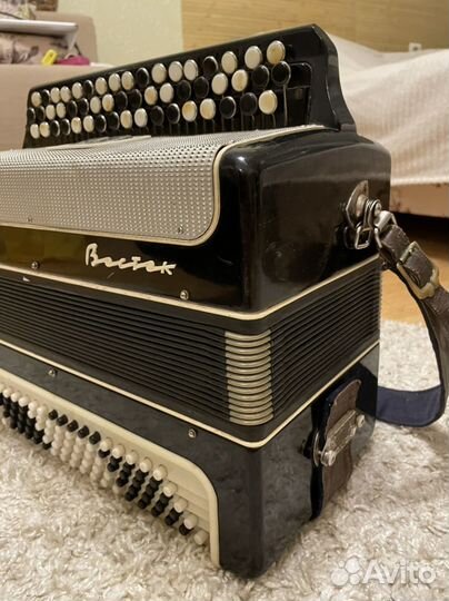 Баян Восток