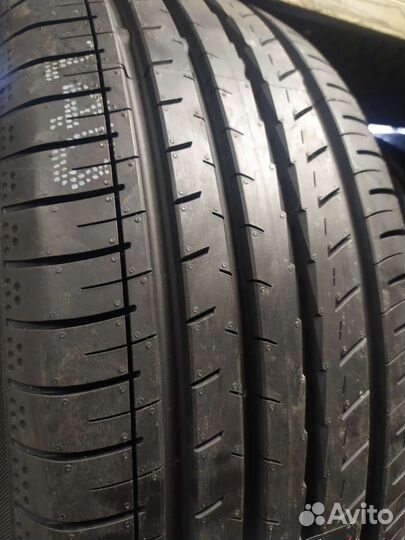 Yokohama BluEarth-GT AE-51 215/60 R16