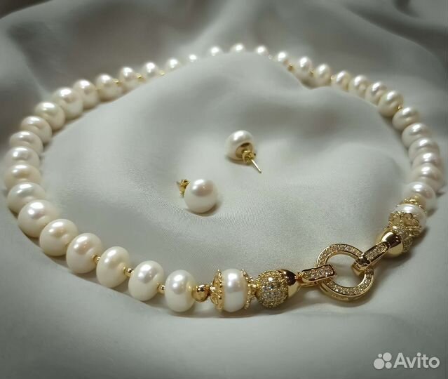 Колье-чокер из натурального жемчуга и пусеты