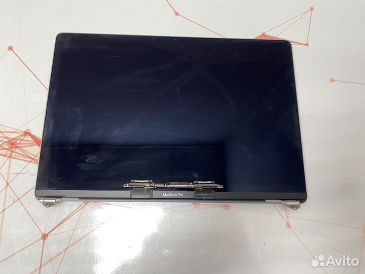 Битый экран MacBook pro 16 2019 A2141 Space Gray