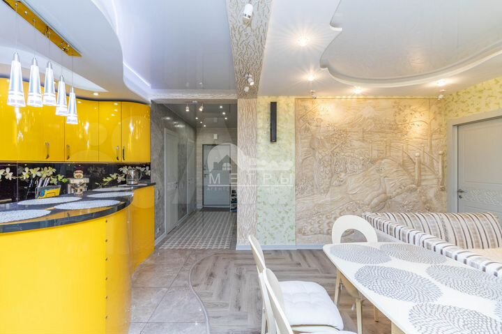 2-к. квартира, 77,9 м², 16/23 эт.