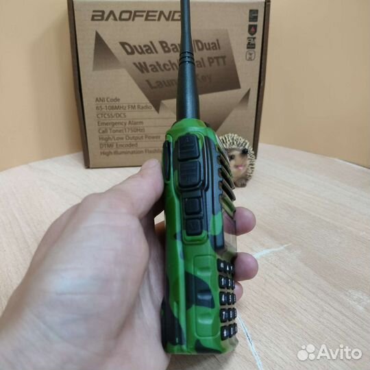 Рация Baofeng UV-82 камуфляжная с гаранитурой