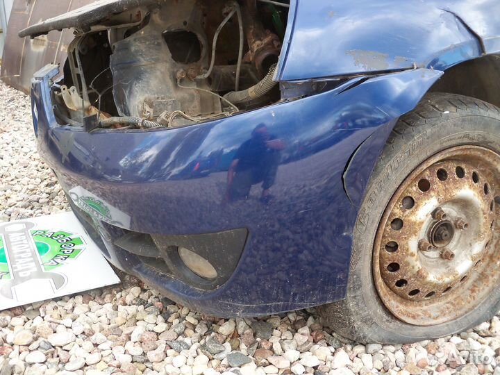 Бампер передний (Под ремонт) Renault Symbol 2006г