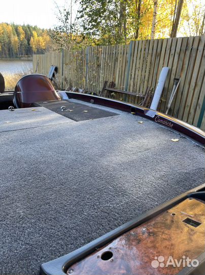 2004 Ranger 521VX корпус