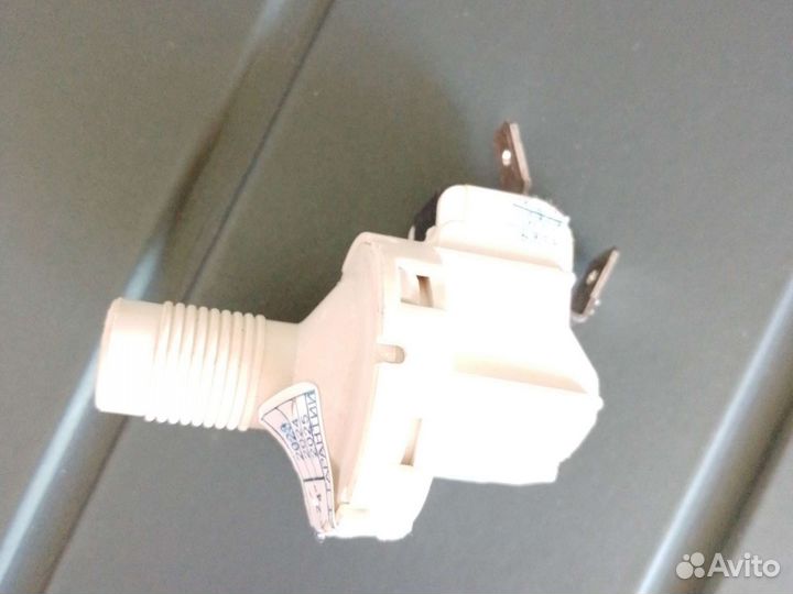 Датчик подачи водый whirlpool оригинал