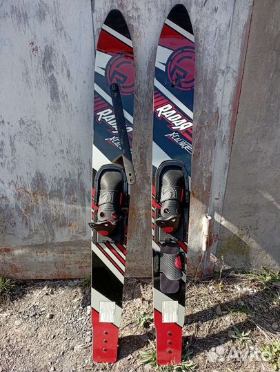 Ватрушка водная, лыжи водные