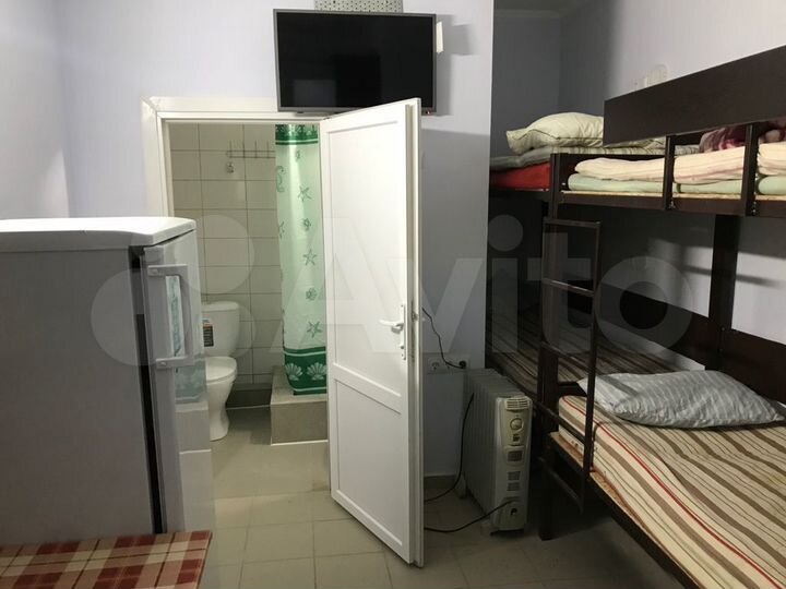 Комната 17 м², 1/4 эт.