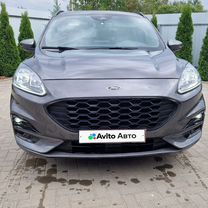 Ford Kuga 1.5 AT, 2021, 115 000 км, с пробегом, цена 2 580 000 руб.