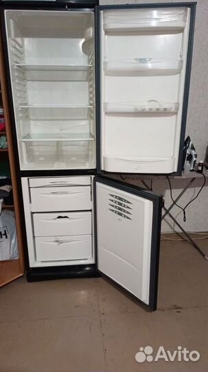 Холодильник на запчасти или под ремонт