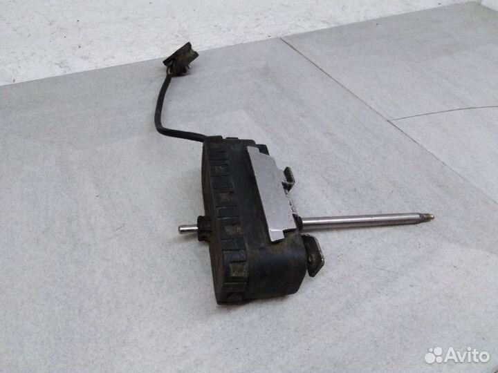 Моторчик стеклоочистителя фары