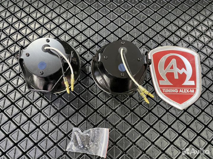 Противотуманные фары универсальные 100 мм стекло