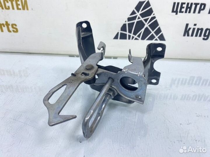 Крюк замка капота передний левый Bmw X5 F15