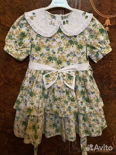 Платье на девочку