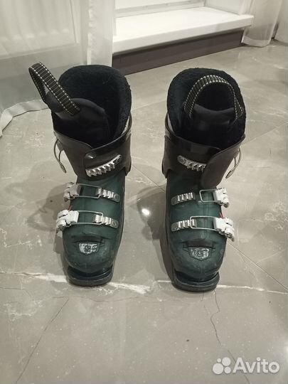 Горнолыжные ботинки детские 22 - 22.5 Salomon