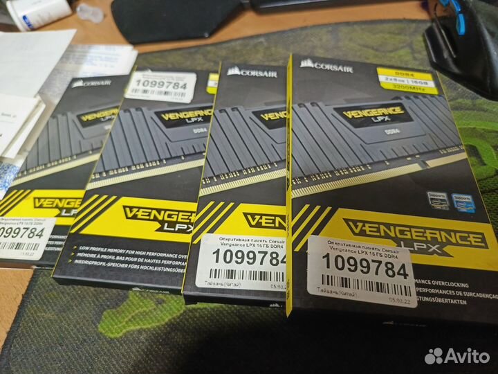 Новая память Corsair 16Гб DDR4 3200MHz