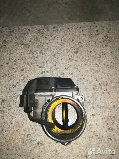 Дросельная заслонка фольксваген Кадди Caddy 1.9 тд