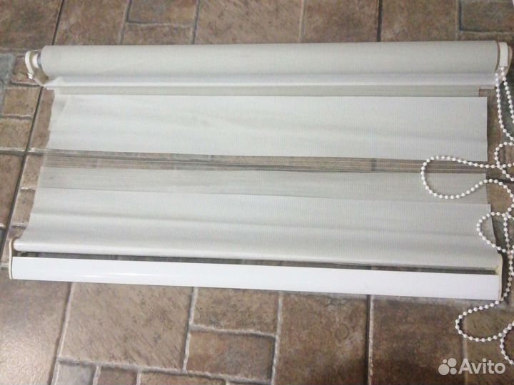 Жалюзи рулонные шторы день ночь