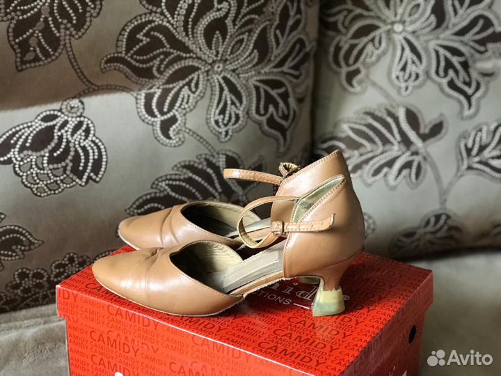 Туфли для бальных танцев