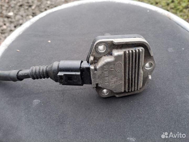 Датчик уровня масла в моторе Volkswagen Sharan 1