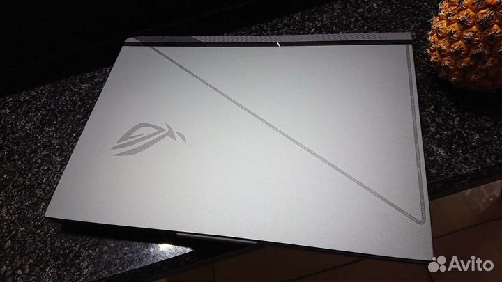 Asus ROG Strix G18 RTX 4070 I7 13650HX 16GB