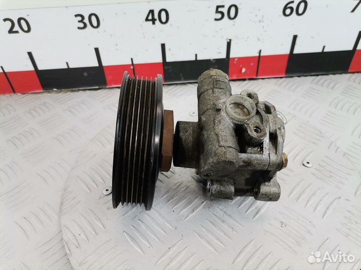 Насос для Volkswagen Golf 4