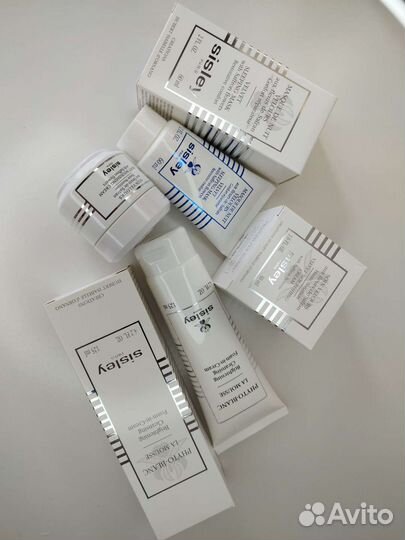 Набор уходовой косметики Sisley