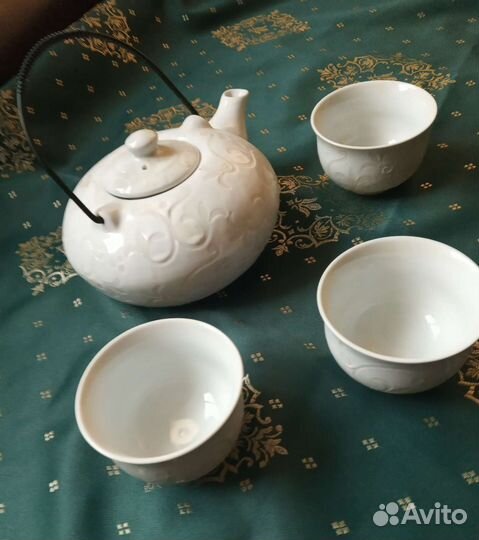 Чайник заварочный с пиалами