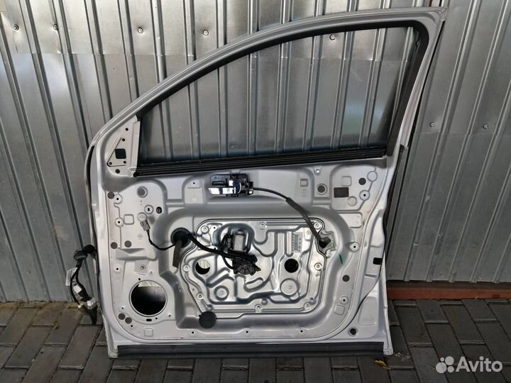 Дверь Предняя Левая Правая Ниссан кашкай J10
