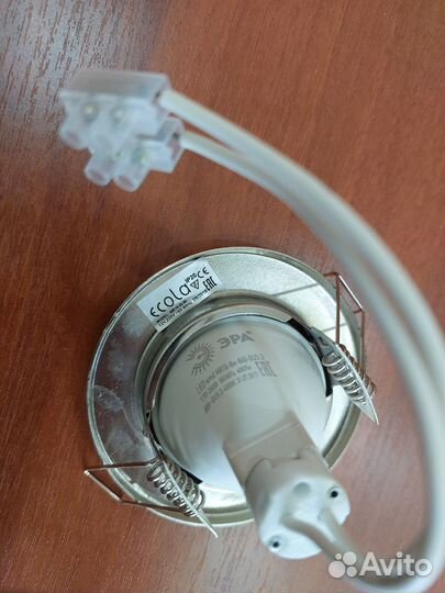 Светильник потолочный встраиваемый