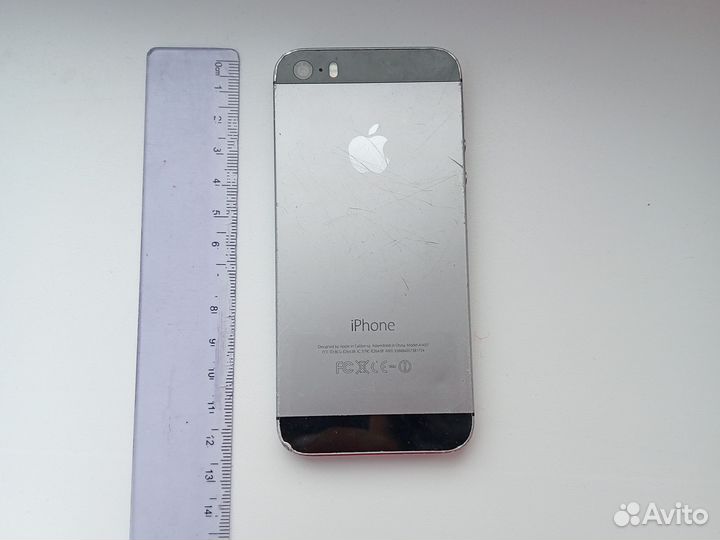 iPhone 5S, 16 ГБ