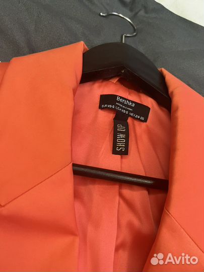 Блейзер (пиджак) bershka