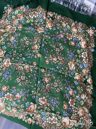 Павлопосадский шерстяной платок