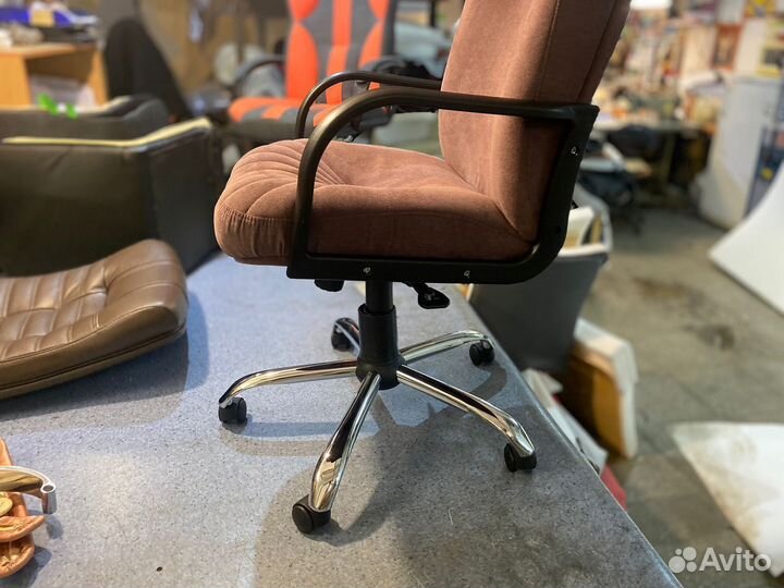 Компьютерное кресло