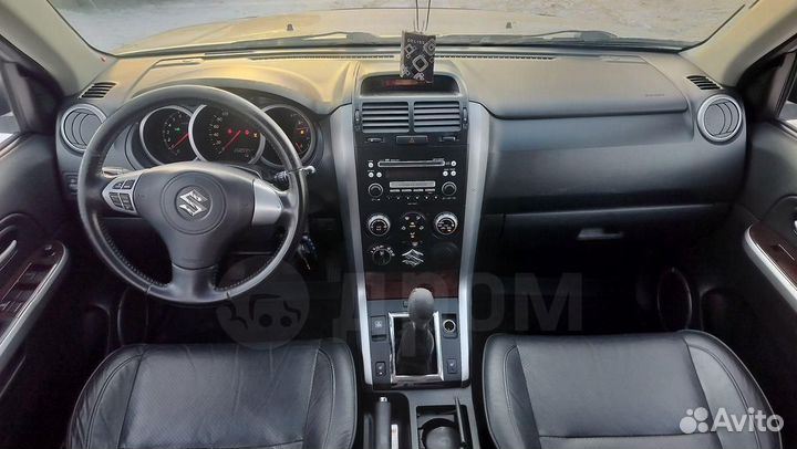 Suzuki Grand Vitara 2.0 МТ, 2007, 260 000 км