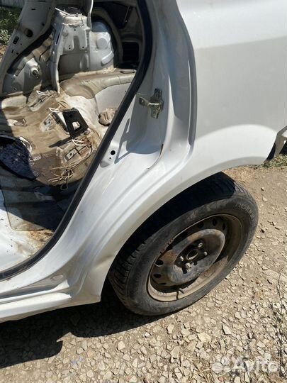 Заднее левое крыло chevrolet lacetti хэтч