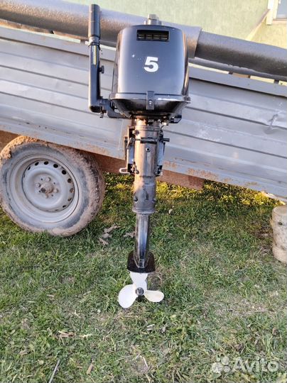 Лодочный мотор 5 л с