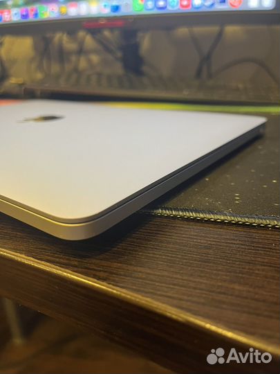 Apple MacBook Pro 13 m1