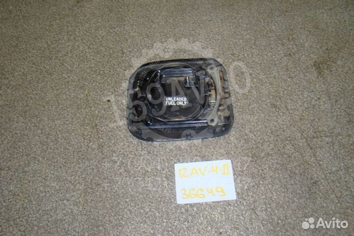 Лючок бензобака Toyota RAV4 (XA20)