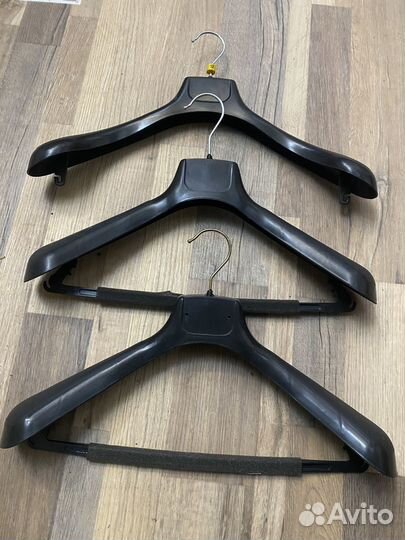 Вешалки плечики