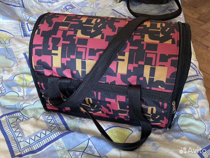 Переноска для кошек и собак