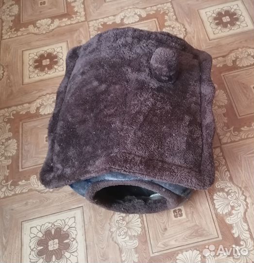 Домик для кошки или маленькой собачки