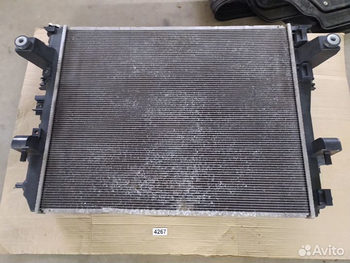 Радиатор охлаждения двс