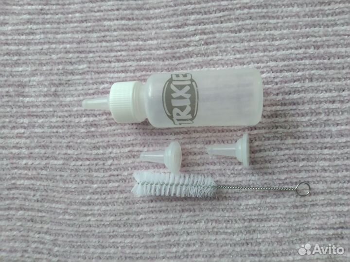 Бутылочка для кормления животных с ёршиком