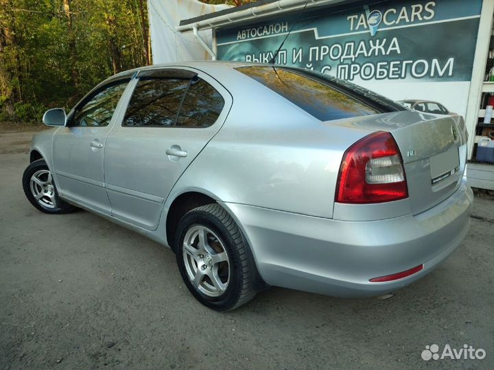 Skoda Octavia 1.6 AT, 2010, 247 761 км