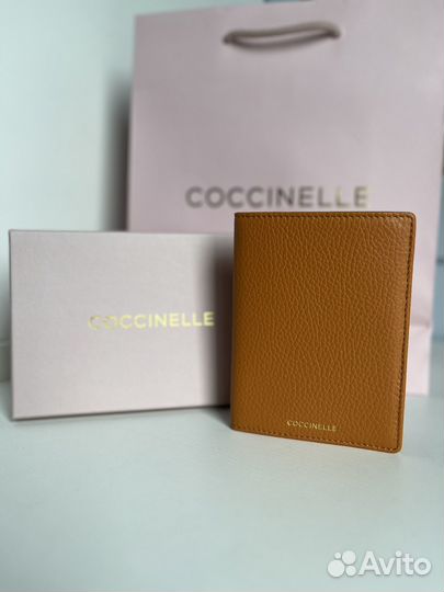 Обложка на паспорт coccinelle