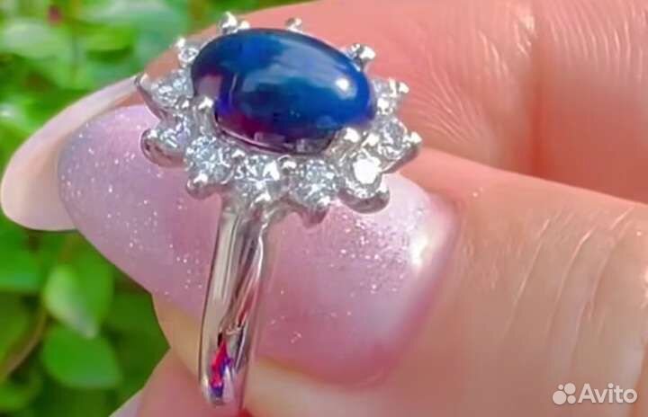 Серебряное кольцо с натуральным чёрным опалом
