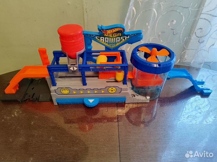 Hot wheels автомойка
