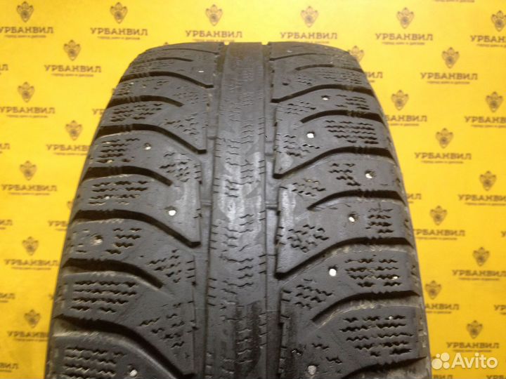Bridgestone Ice Cruiser 7000 195/60 R15 88T