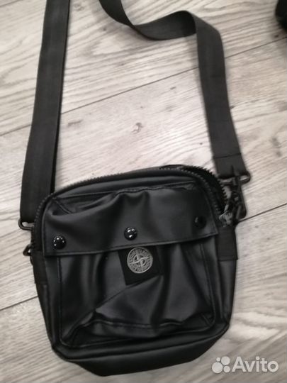 Сумка и кепка